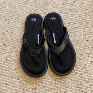 Under armour flip flops